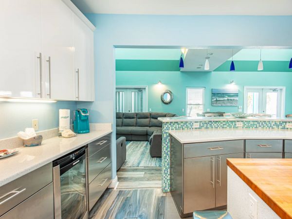 Pensacola Beach Four Bedroom Vacation Home with Gulf Views