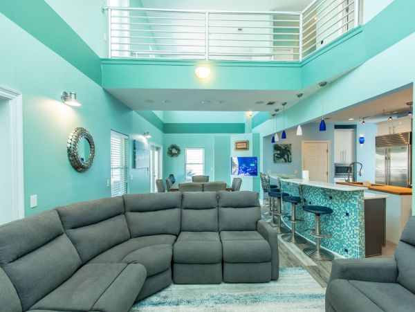 Pensacola Beach Four Bedroom Vacation Home with Gulf Views