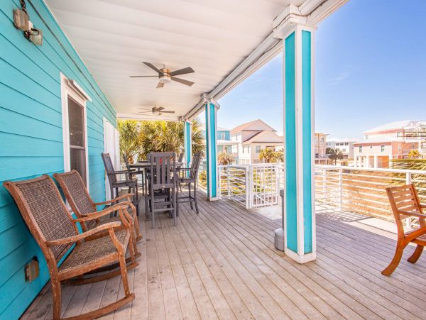 Pensacola Beach Four Bedroom Vacation Home with Gulf Views