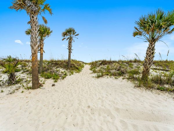 Pensacola Beach Four Bedroom Vacation Home with Gulf Views