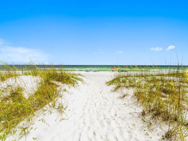 Pensacola Beach Four Bedroom Vacation Home with Gulf Views