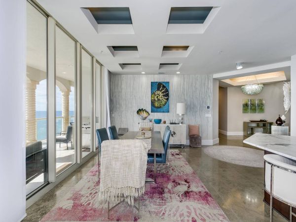 Luxurious Gulf-Front 4-Bedrppm Condo with Stunning Views on Pensacola Beach
