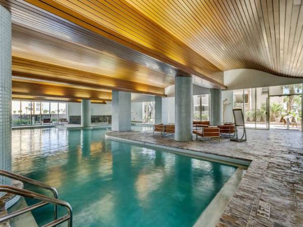 Luxurious Gulf-Front 4-Bedrppm Condo with Stunning Views on Pensacola Beach