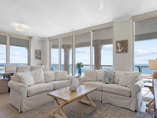 Pensacola Luxury Vacation Home Away From Home Views!