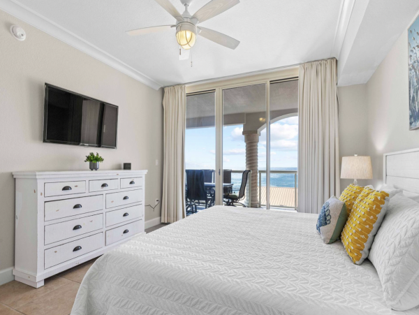 Pensacola Luxury Vacation Home Away From Home Views!