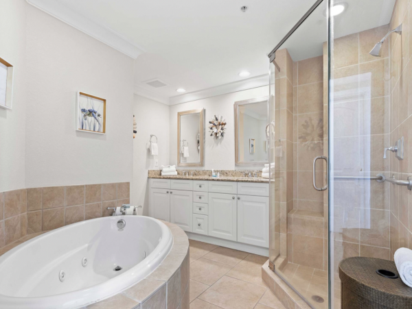 Pensacola Luxury Vacation Home Away From Home Views!