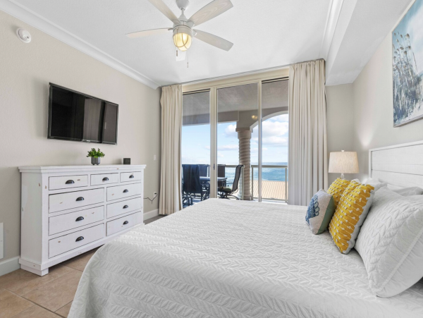 Pensacola Luxury Vacation Home Away From Home Views!