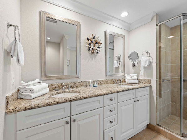 Pensacola Luxury Vacation Home Away From Home Views!