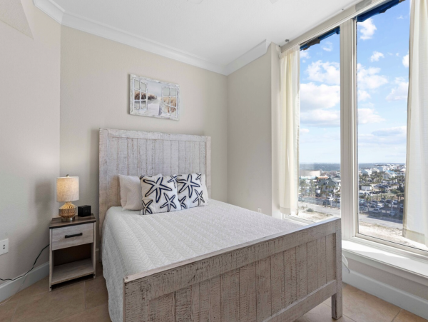 Pensacola Luxury Vacation Home Away From Home Views!