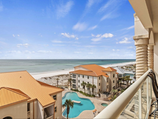 Pensacola Luxury Vacation Home Away From Home Views!