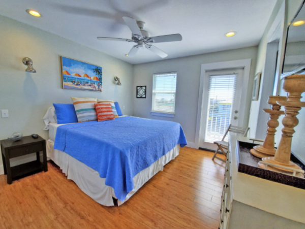 Stunning Pool Home Space and Views in Pensacola Beach