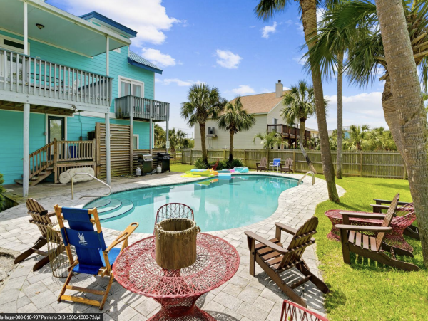 Stunning Pool Home Space and Views in Pensacola Beach