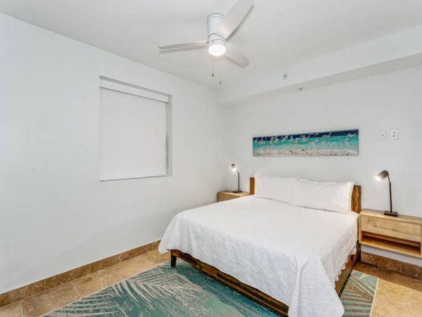 Rare 4 Bedroom  Four bathroom Beachfront Vacation Condo Pensacola Beach
