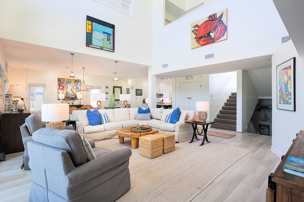 Gulf Breeze Vacation Rental: Beachfront Paradise Awaits