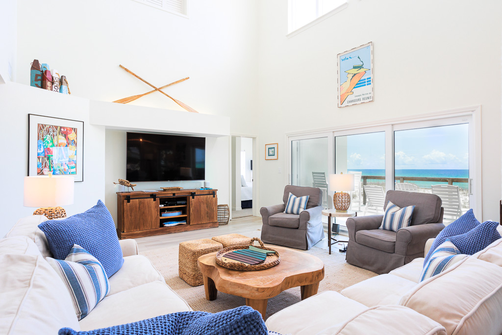 Gulf Breeze Vacation Rental: Beachfront Paradise Awaits
