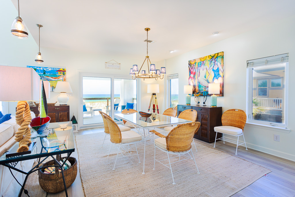 Gulf Breeze Vacation Rental: Beachfront Paradise Awaits
