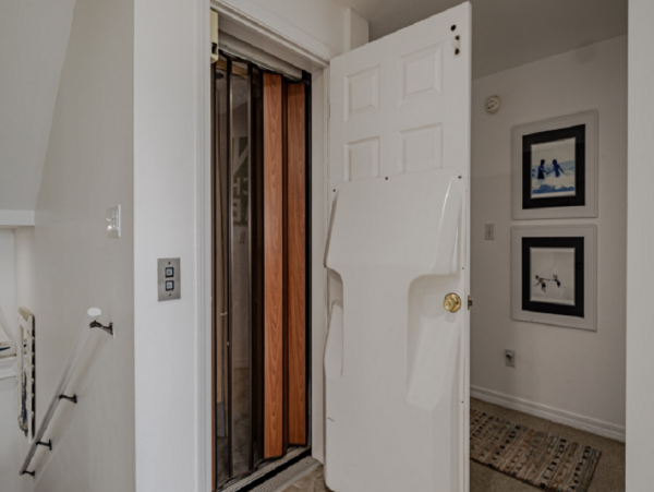 Gulf Breeze Vacation Rental: Beachfront Paradise Awaits