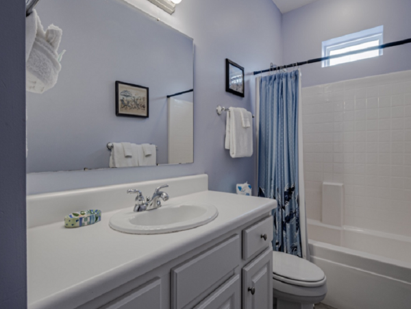 Gulf Breeze Vacation Rental: Beachfront Paradise Awaits