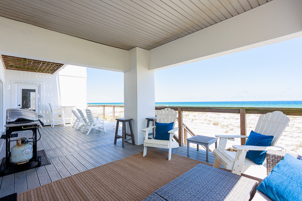 Gulf Breeze Vacation Rental: Beachfront Paradise Awaits