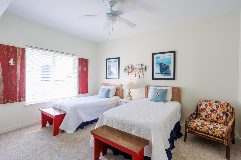 Gulf Breeze Vacation Rental: Beachfront Paradise Awaits