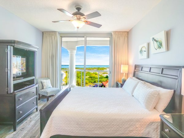 Pensacola Beach Vacation Rental With Sound Views And Balcony
