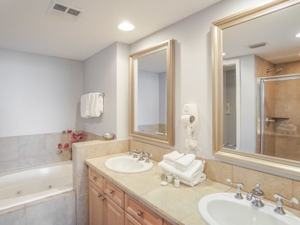 Pensacola Beach Vacation Rental With Sound Views And Balcony