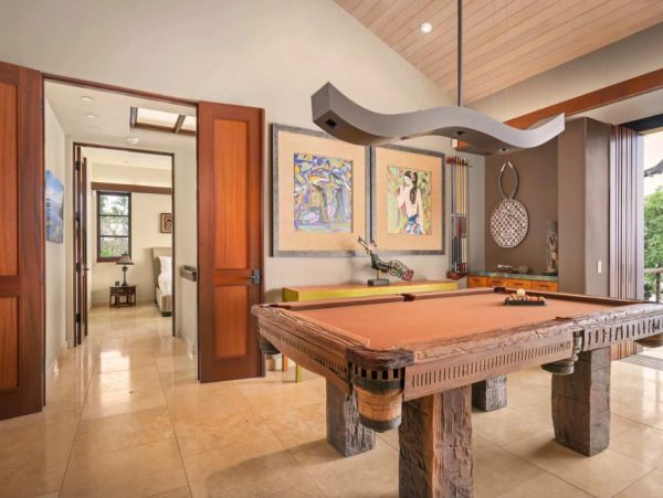 Kohala Coast Oceanfront Four Bedroom Vacation Rental