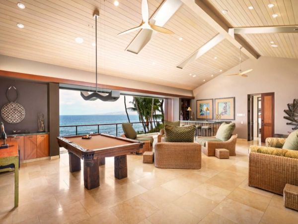 Kohala Coast Oceanfront Four Bedroom Vacation Rental