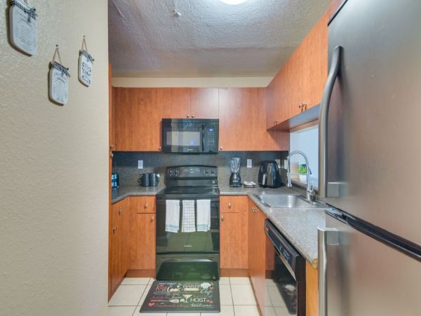 Opa-locka Comfortable Three Bedroom Vacation Rental