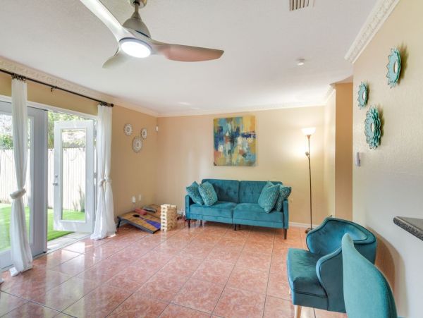 Opa-locka Comfortable Three Bedroom Vacation Rental