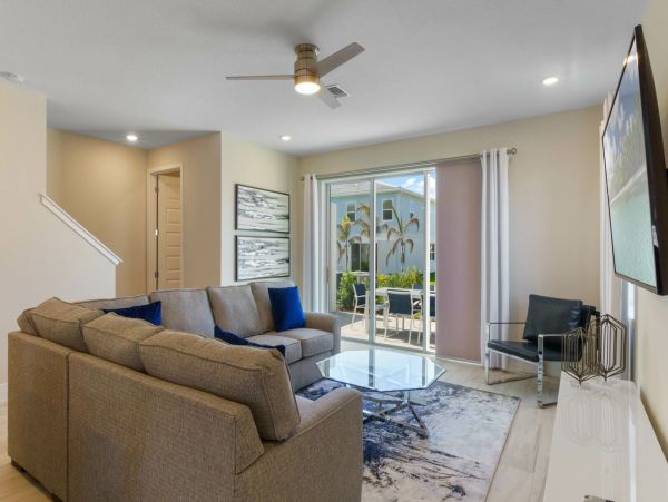 Naples Condo 1076109