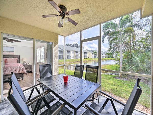 Charming Vacation Getaway with 2 Bedrooms in Naples