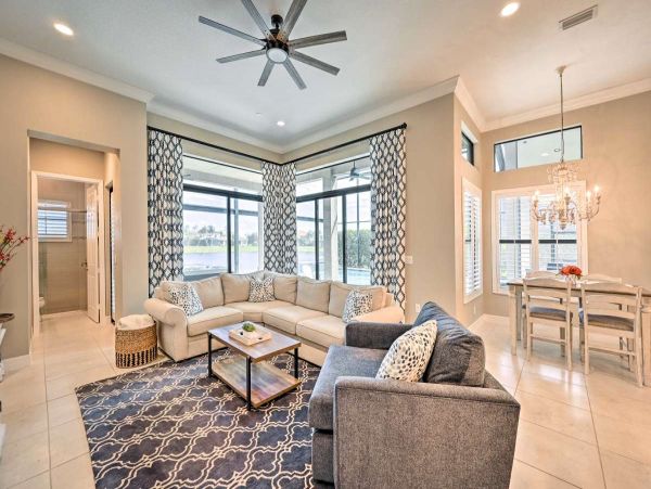 Naples Home 1076129