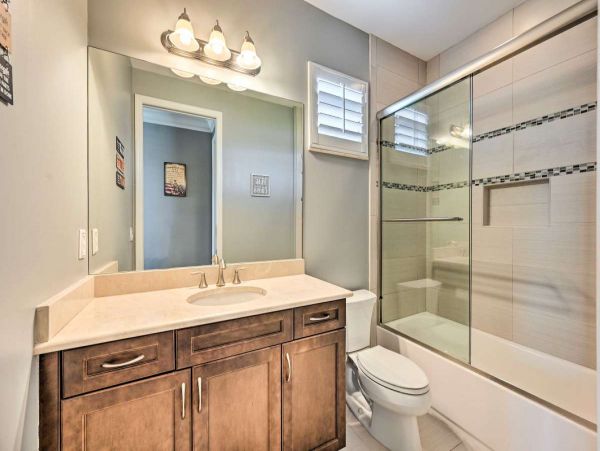 Naples Home 1076129