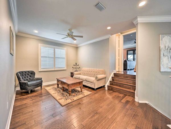 Naples Home 1076129