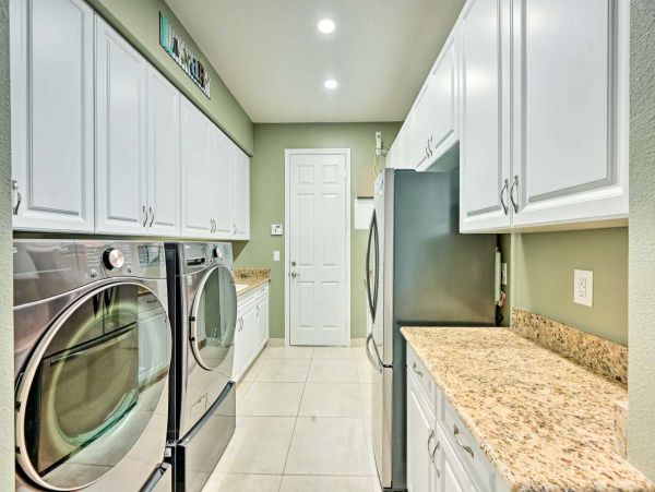 Naples Home 1076129