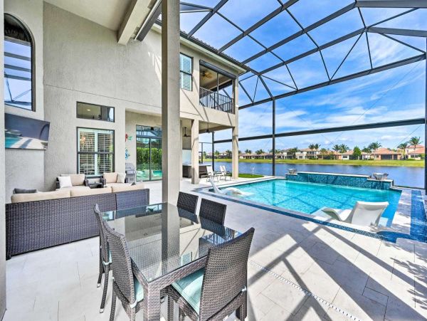 Naples Home 1076129