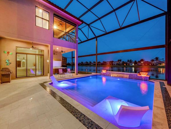 Naples Home 1076129