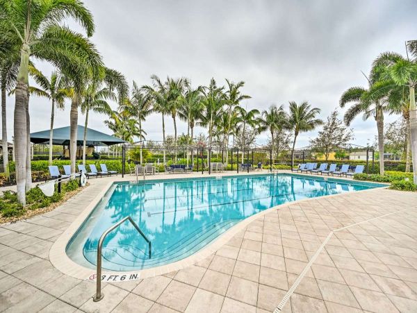 Naples Home 1076129