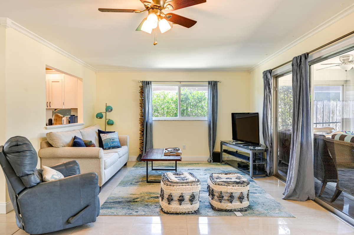 Lovely 2 Bedroom Vacation Home in Naples