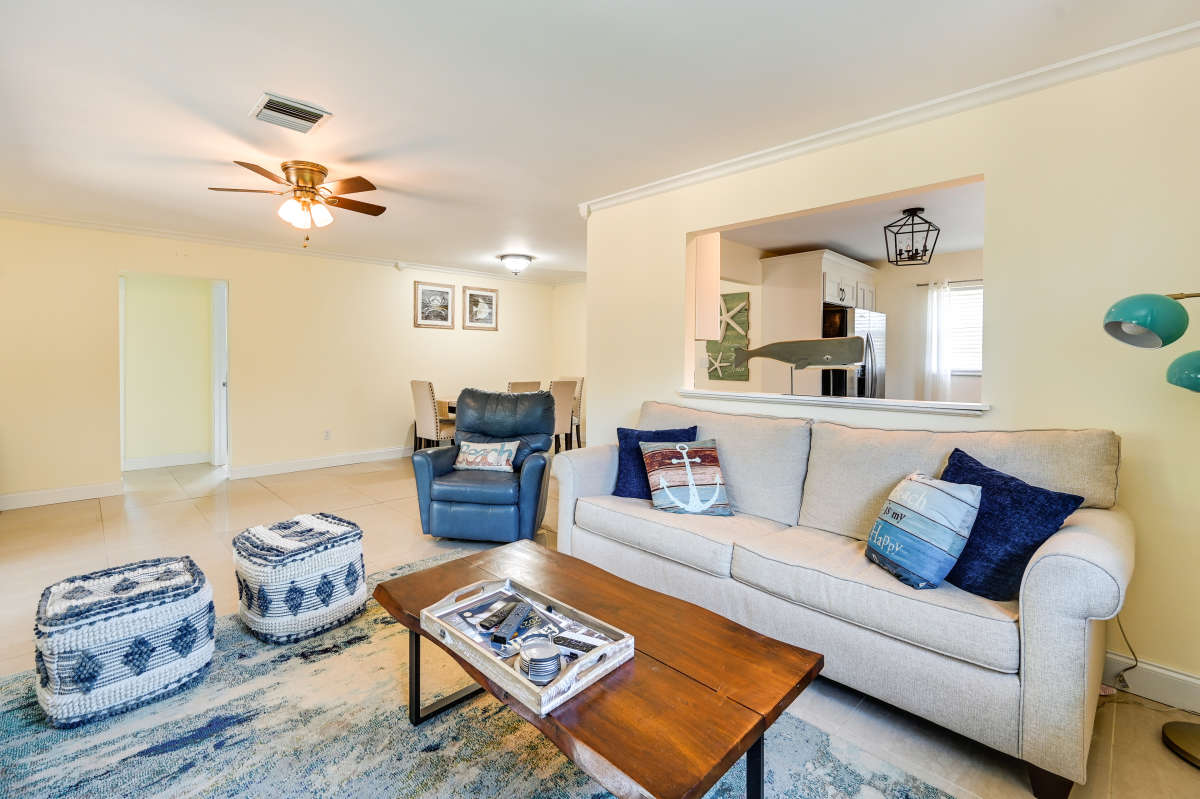 Lovely 2 Bedroom Vacation Home in Naples