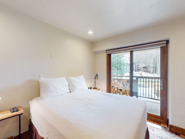 Luxurious Vail Vacation Rental with Stunning Mountain Views