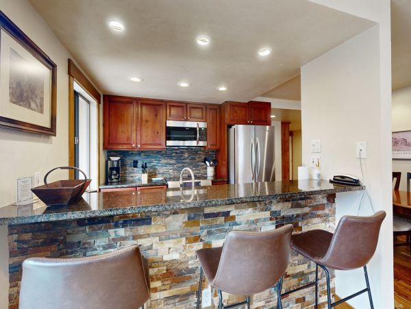 Luxurious Vail Vacation Rental with Stunning Mountain Views