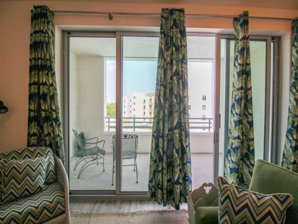 Sarasota Vacation Condo One Bedroom Communal Pool