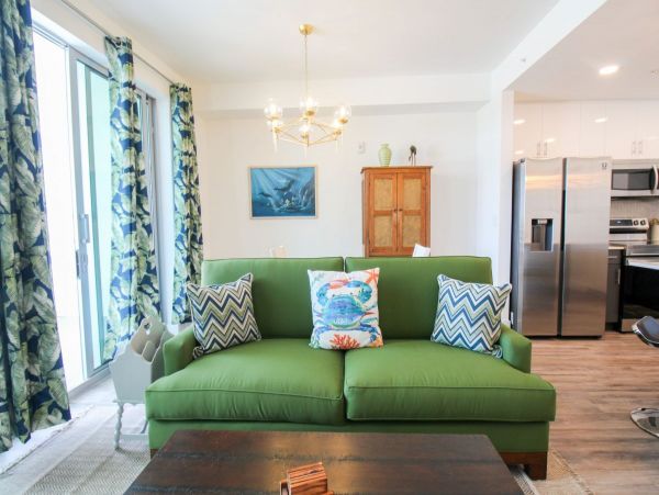 Sarasota Vacation Condo One Bedroom Communal Pool