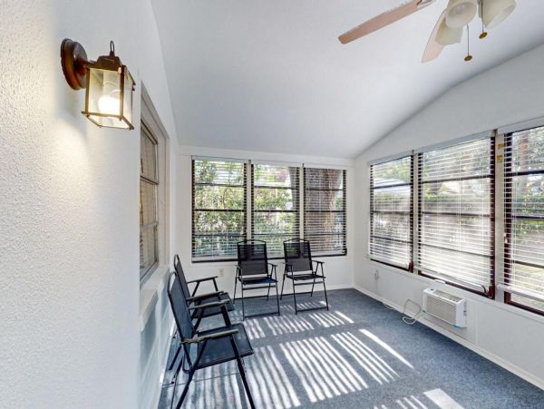 Charming 2 Bedroom Vacation Rental with Private Pool