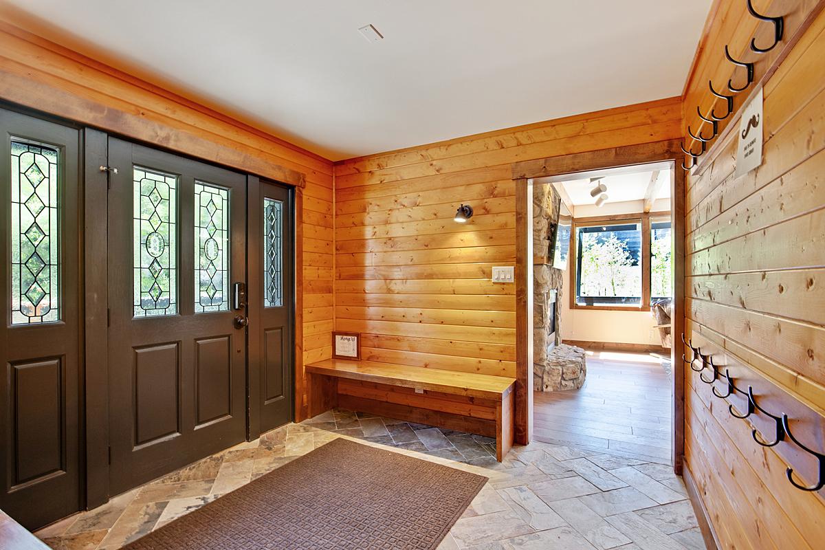 Breckenridge Four Bedroom Plus Loft Mountain Vacation Home