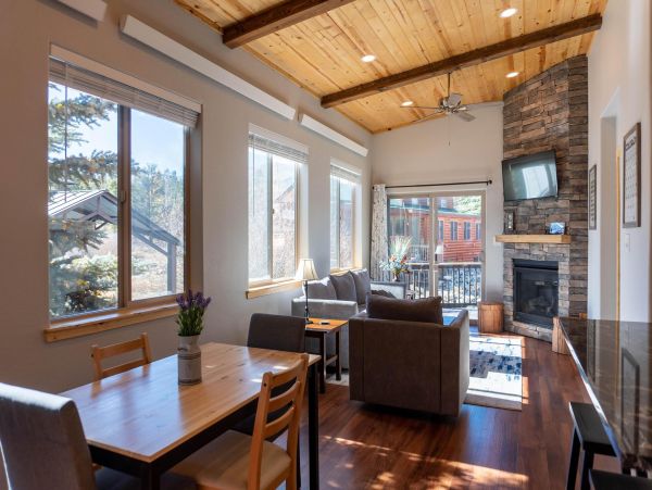 Lovely Cabin with 2 Bedrooms in Breckenridge Sleeps 5 Guests