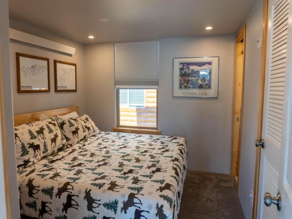 Lovely Cabin with 2 Bedrooms in Breckenridge Sleeps 5 Guests