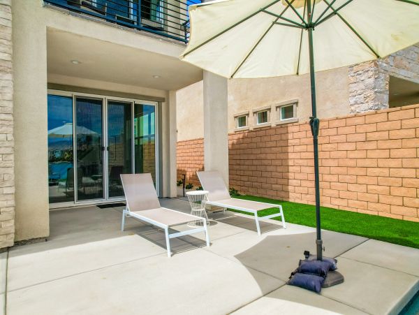 Palm Desert Home 1076550